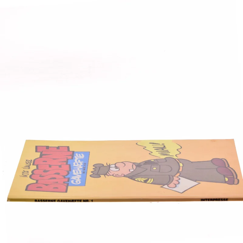 Basserne Gavehæfte Nr. 1 af Mort Walker (Bog)