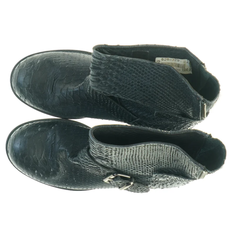 Sorte støvler i slangeskindsmønster fra Billi Bi (str. 38)