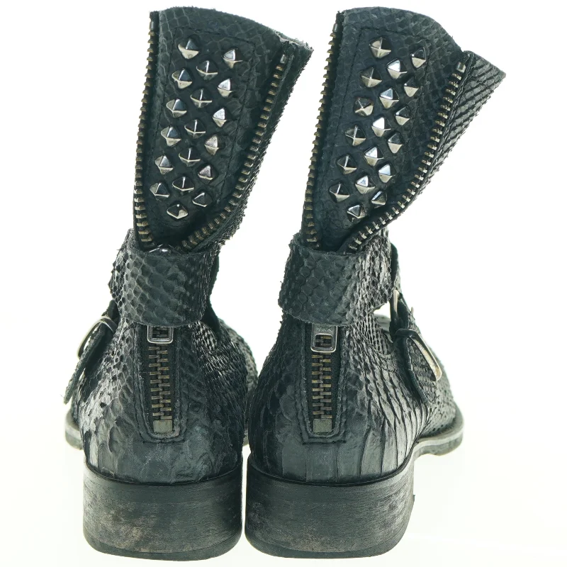 Sorte støvler i slangeskindsmønster fra Billi Bi (str. 38)