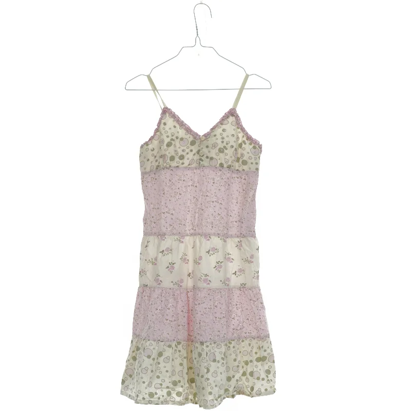 Kjole fra H&M (str. 134 cm)