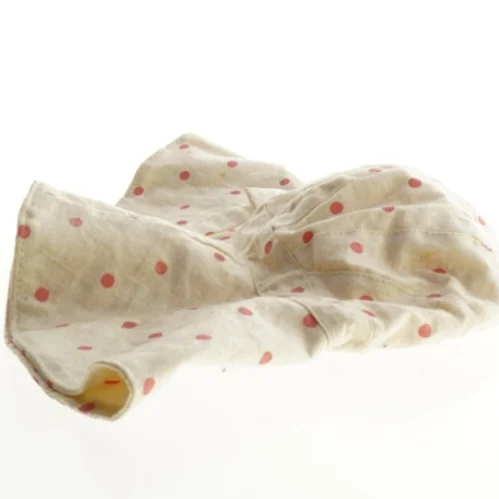 Hat (str. 20 x 40 x 25 cm)