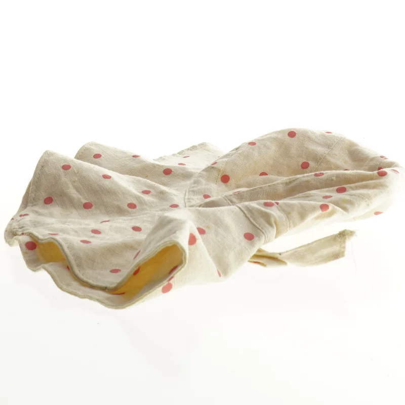 Hat (str. 20 x 40 x 25 cm)