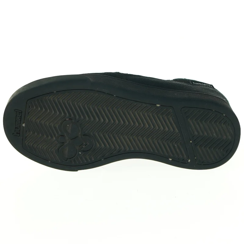 Sko fra Hummel (str. 29)