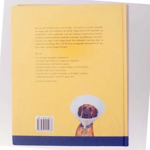 Den store hundebog : pleje, sundhed og opdragelse, træning, ernæring og førstehjælp (Bog)