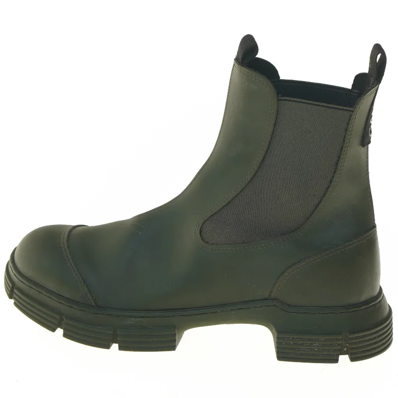 Ganni. Nypris 2600kr. Grønne støvler, størrelse 41 fra Ganni (str. 41 )