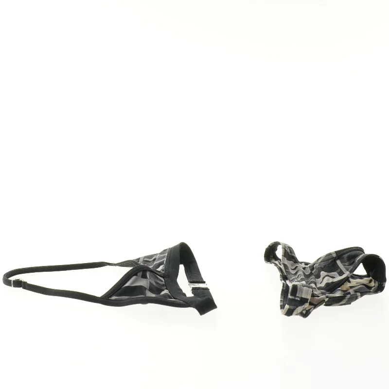 Bikini fra Puma (str. 6 år)