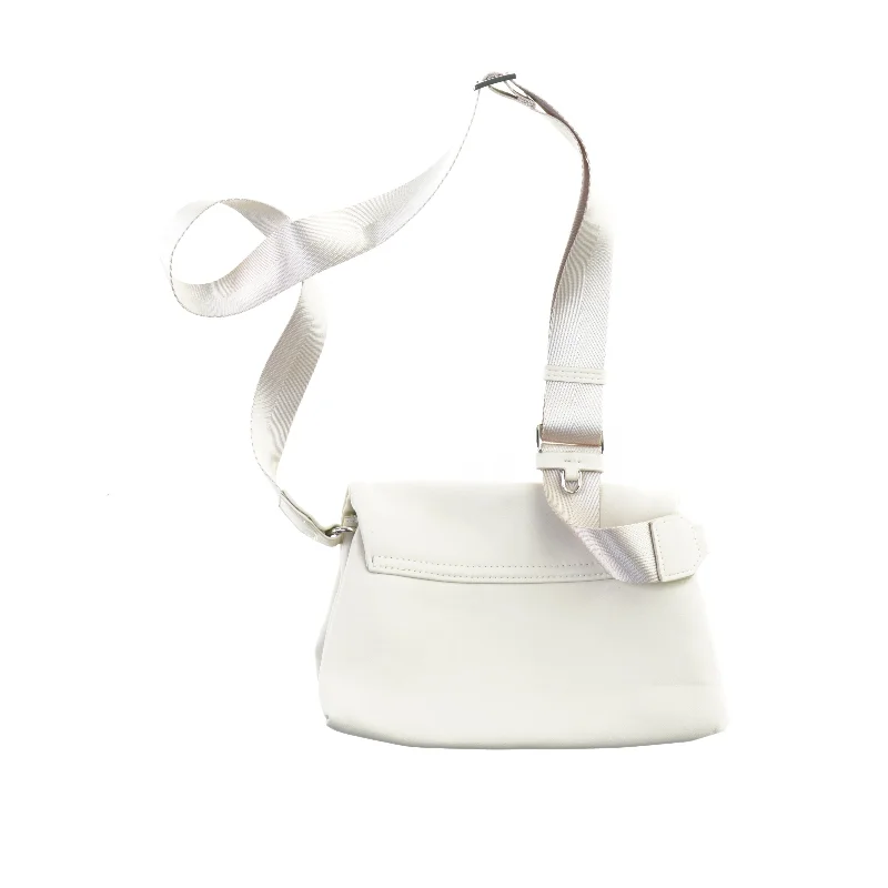 Taske fra Mango (str. 22 x 17 cm)