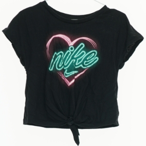 T-Shirt fra Nike (str. 116 cm)