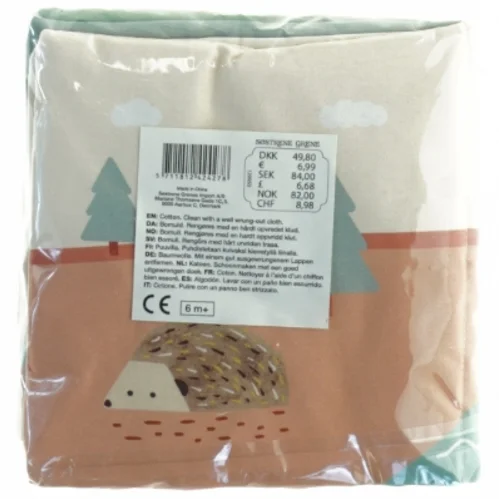 Bomuldsstof med dyre- og naturmotiv fra Søstrene Grene (str. 14 x, 15 cm)