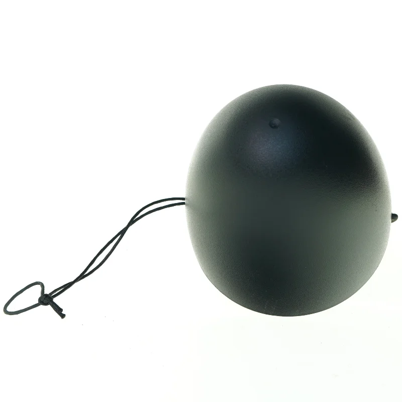 Potter hængende fra Søstrene Grene (str. 16 x 13 x 37 cm)