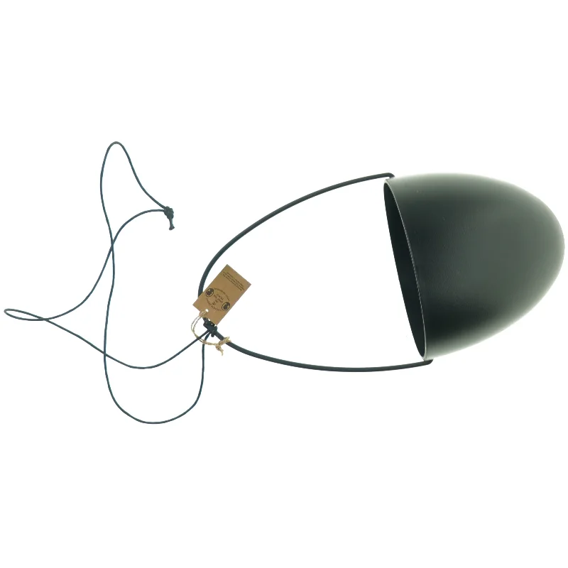 Potter hængende fra Søstrene Grene (str. 16 x 13 x 37 cm)