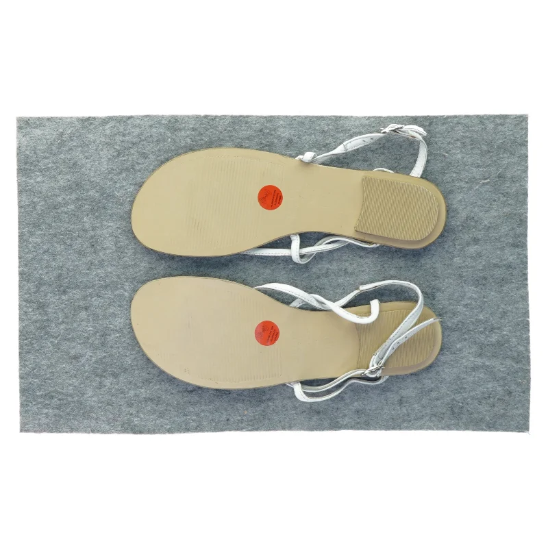 Damesandaler (str. 38)