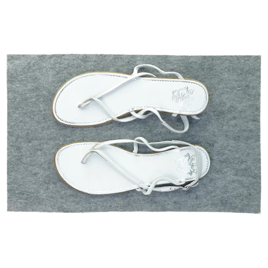 Damesandaler (str. 38)