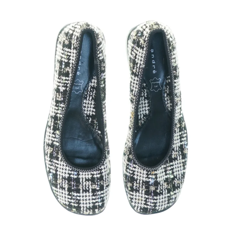 Ternede ballerinasko fra André (str. 38)