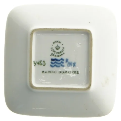 Royal Copenhagen porcelæn negletallerken fra Royal Copenhagen (str. 10,5x10,5 cm)