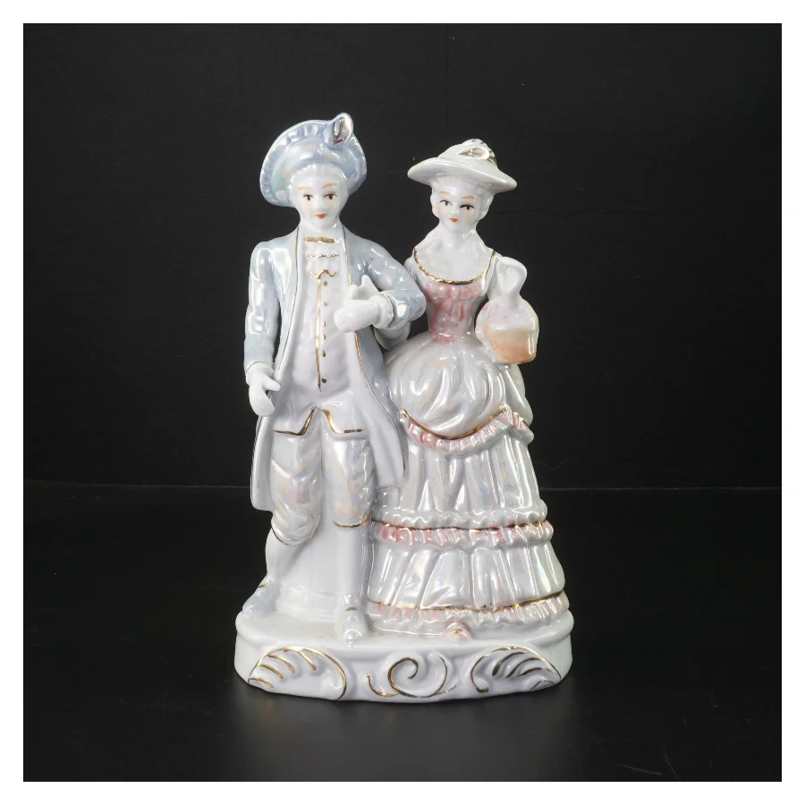 Porcelænsfigur af par (str. H. 25 cm)