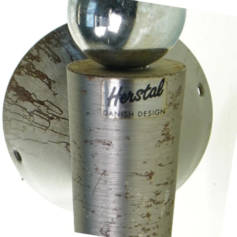 Lampe fra Herstal (str. 37 x 15 cm)