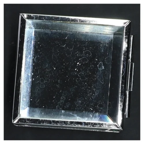 Glas smykkeæske (str. 6x6x3,5 cm)