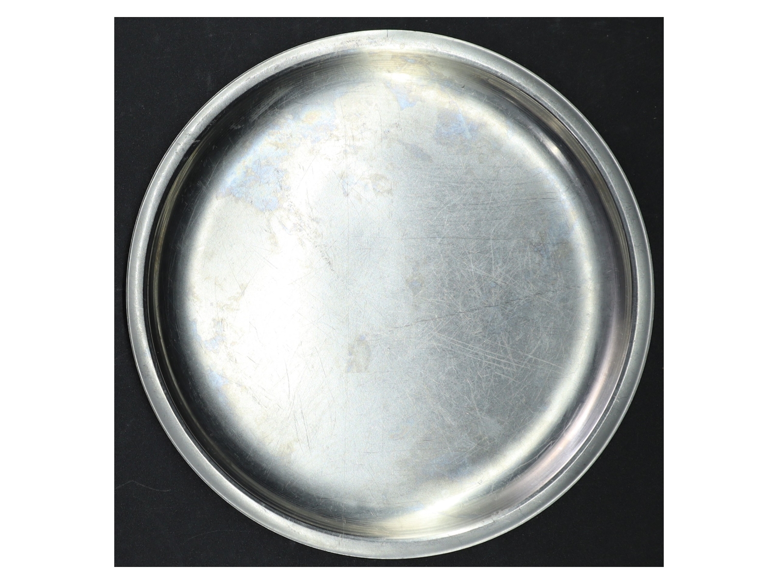 Metalbakke (str. 19,5 cm)