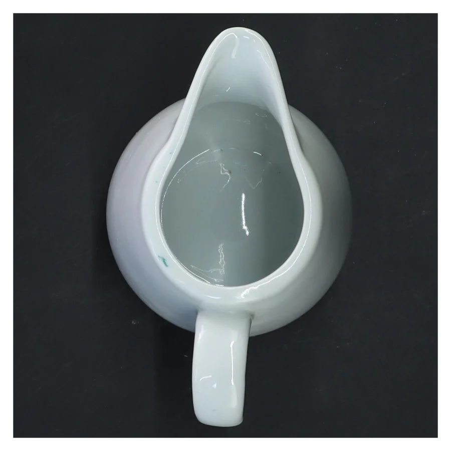 Hvid keramisk kande fra Tognana (str. 10 cm)