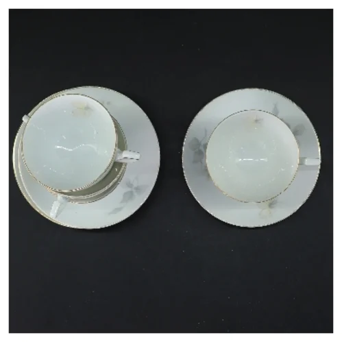 Kaffekop sæt med tallerkener (str. 4 stk ø 13 & 8,5 cm)