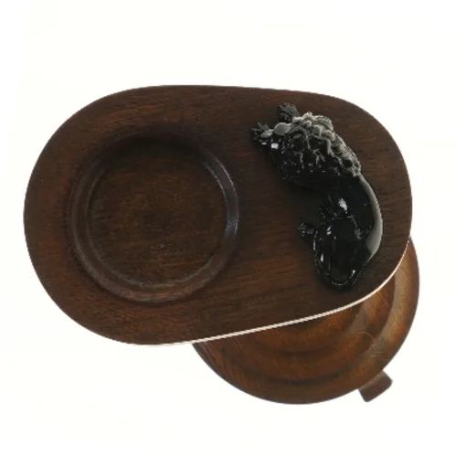 Piedestal i massiv eg(str. 56 cm)