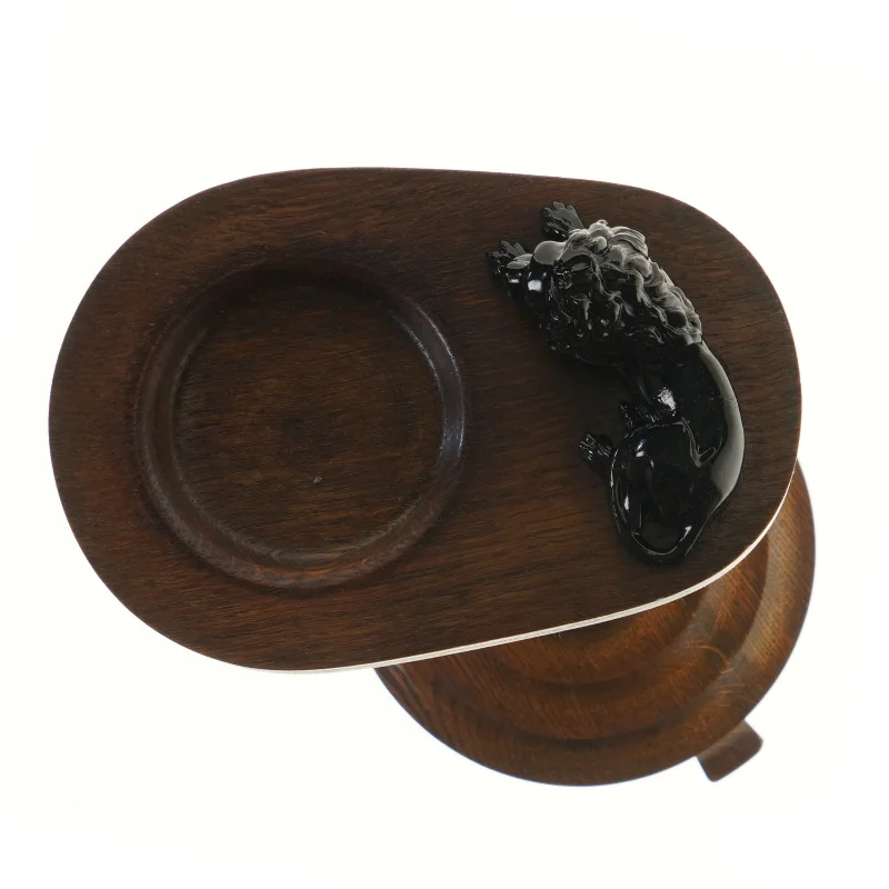 Piedestal i massiv eg(str. 56 cm)