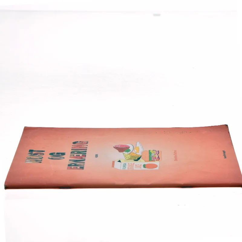 Kost og ernæring af Benthe Schou (f. 1958-04-07) (Bog)