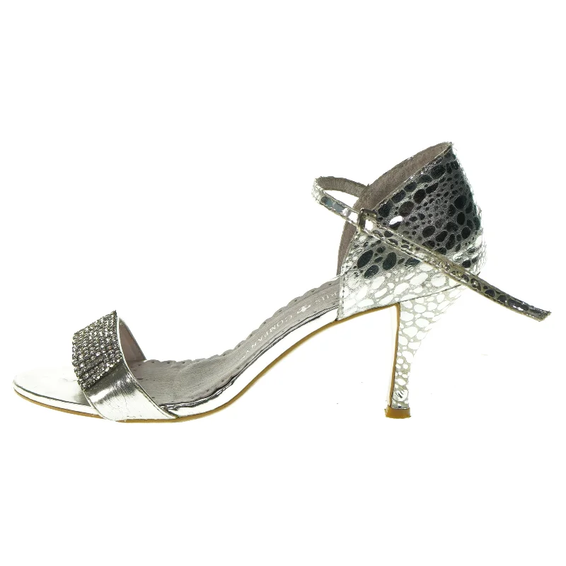 Stiletter - Friis & Company (str. 38)