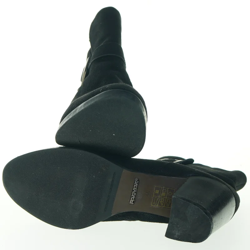 Stilfulde sorte støvler med blokhæl og spænde – str. 40