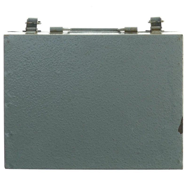 Lille grå metalkuffert (str. 23 x 17 x 4 cm)