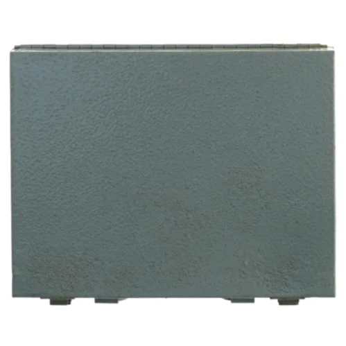 Lille grå metalkuffert (str. 23 x 17 x 4 cm)