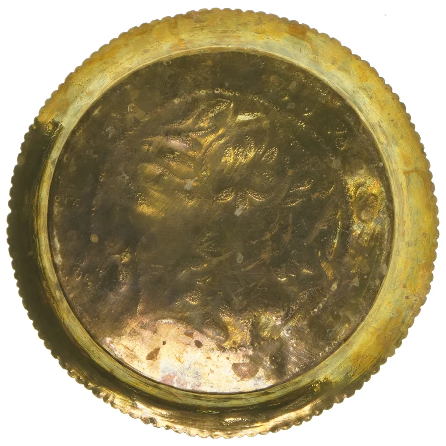 Messingfad med indgraveret mønster (str. Ø 23 cm)