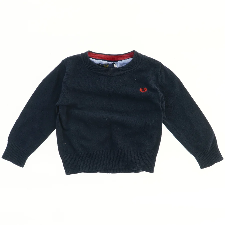 Børnesweater fra Fred Perry (str. 92)