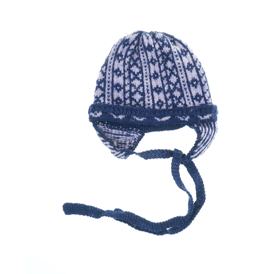 Strikhue med øreklapper (str. Ø. 17 cm)