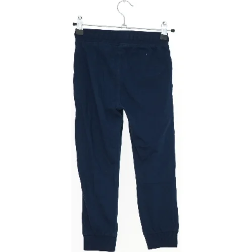 Børnebukser fra H&M (str. 116)