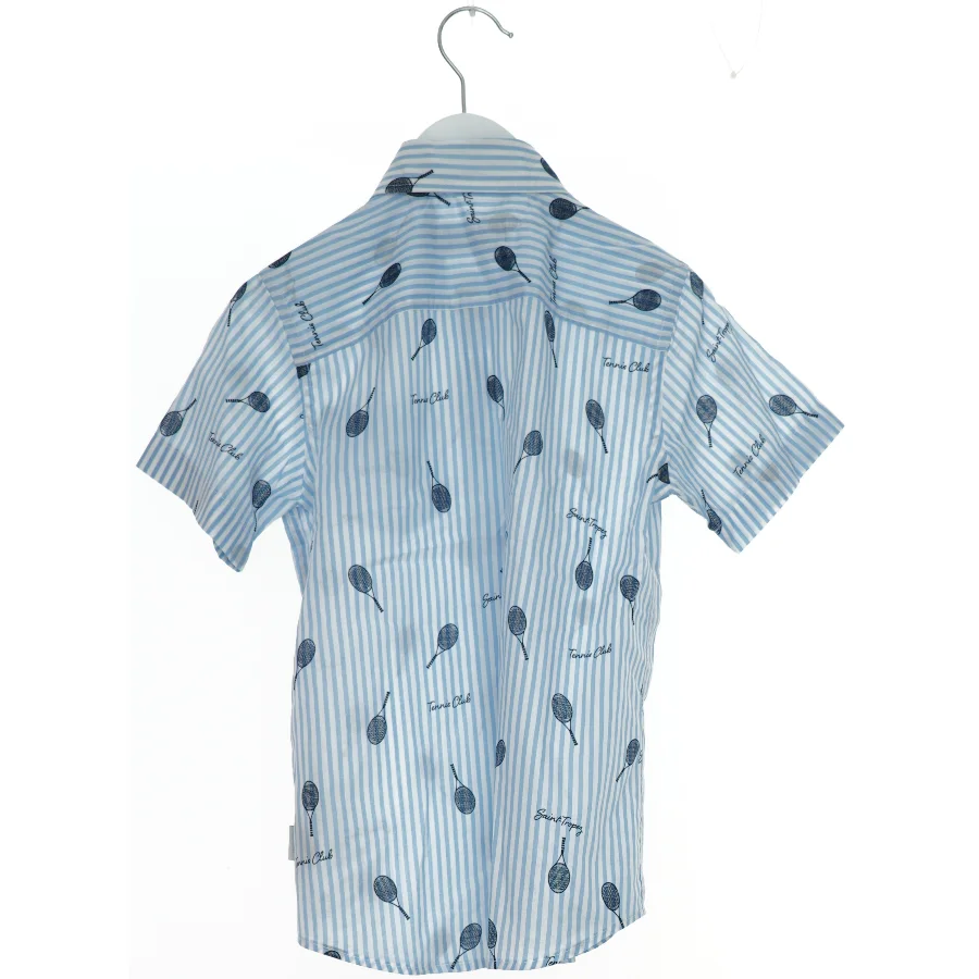 Kortærmet skjorte med striber og tennisprint fra Jack & Jones (str. 128)