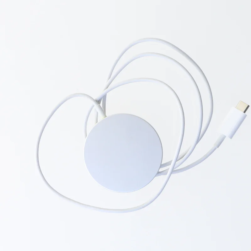 Trådløs oplader med USB-C kabel (str. Ø 5,5 cm)