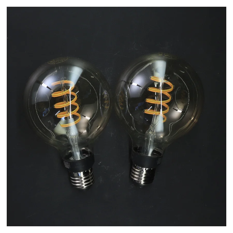 LED pærer, 2 stykker fra Philips (str. 2 styk, ø 10 cm)