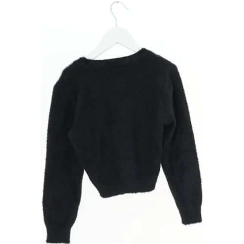 Sort striktrøje fra SHEIN  (str.  160 )