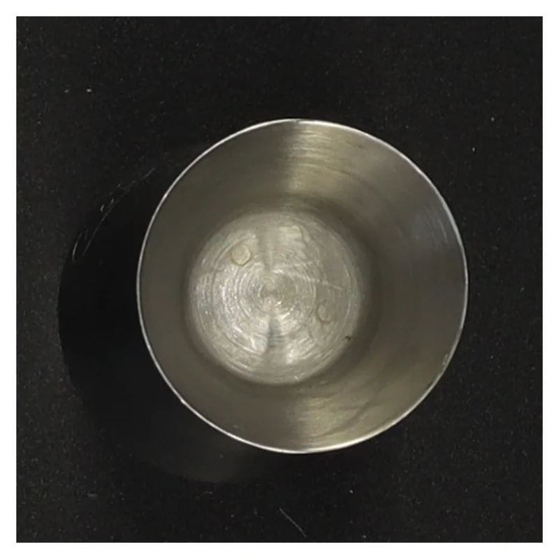 Rustfrit stål centilitermål (str. 8 og en halv cm x 4 og en halv cm)