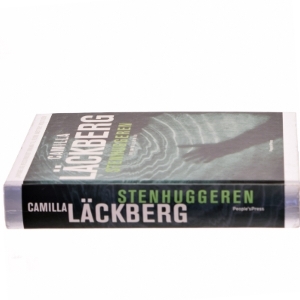 Stenhuggeren : kriminalroman af Camilla Läckberg (Bog)