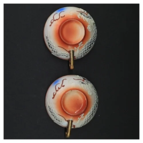 Kopper med drage design (str. 8,5 x 4,5 cm)