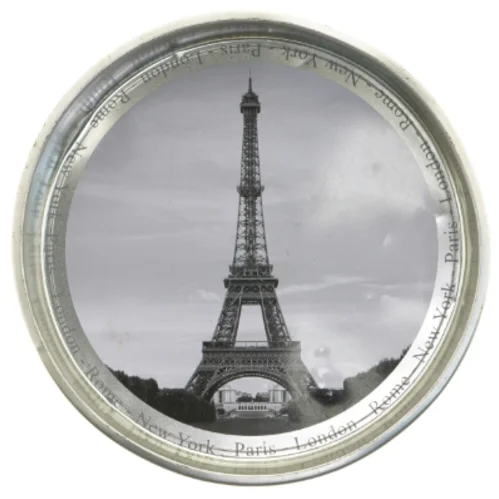 Metalbakke med Eiffeltårnet motiv (str. 33 x 4 cm)