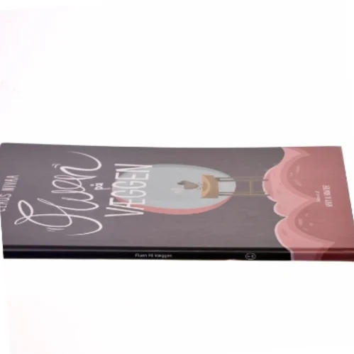 Fluen på Væggen - Bog fra Forlaget Alba