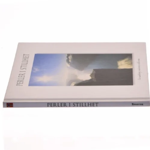 Perler i Stilhed fra Natur og Kulturforlaget AS