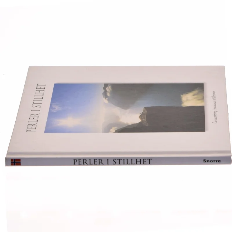 Perler i Stilhed fra Natur og Kulturforlaget AS