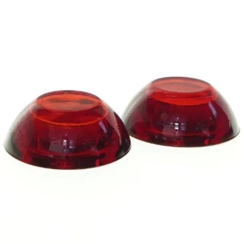 Røde glaslysestager (str. Diameter 7,5 cm h, 3 cm)