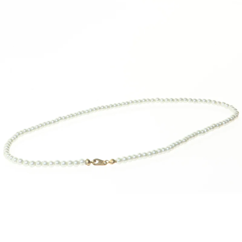 Perlehalskæde med guldlås (str. Kæde 41 cm)
