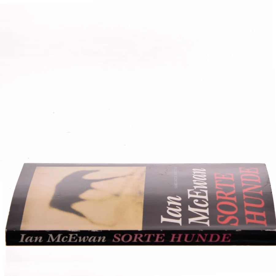 Sorte Hunde af Ian McEwan (Bog)